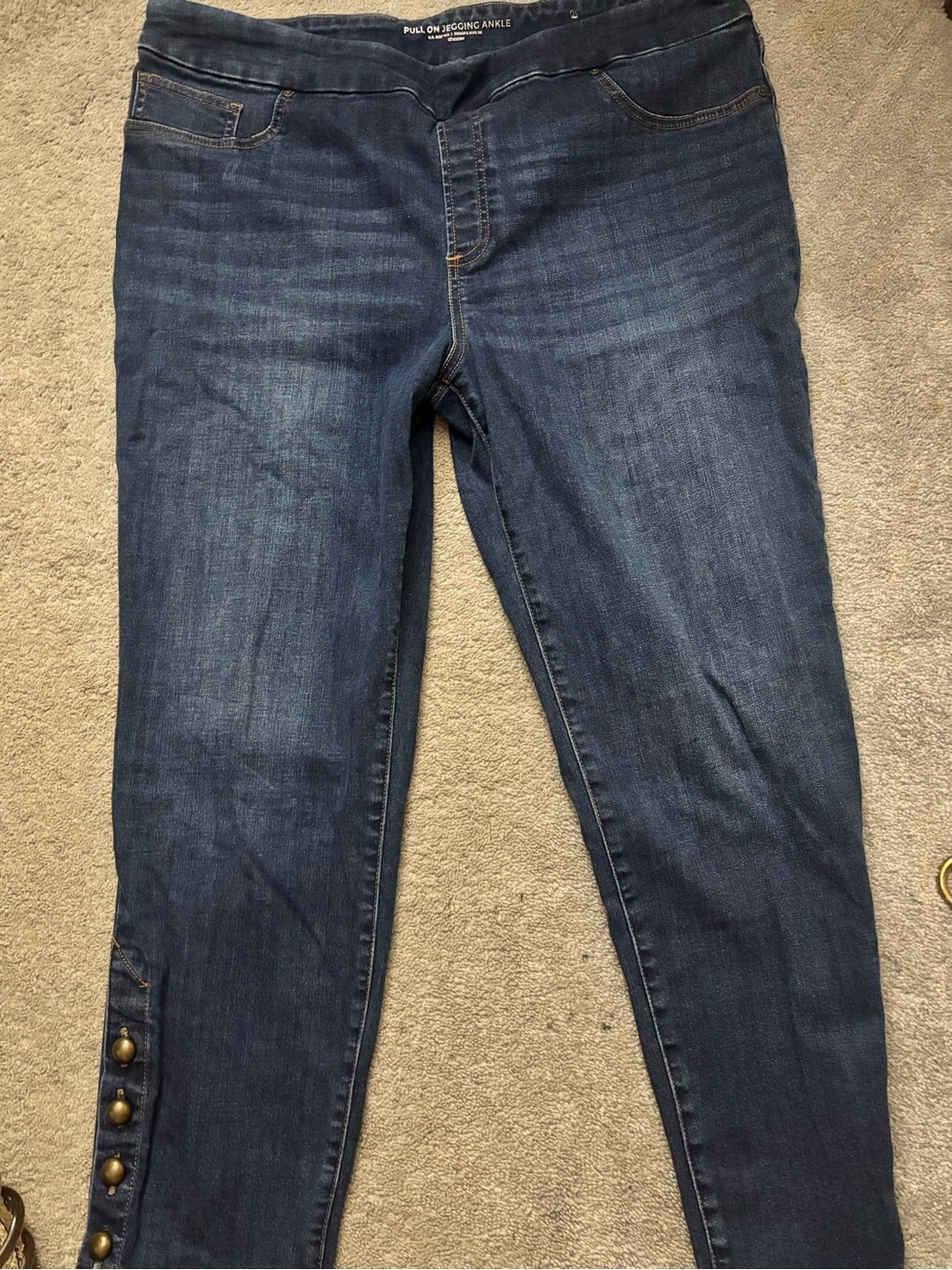 Pull-On Dark Blue Jegging Ankle Jeans - Women's